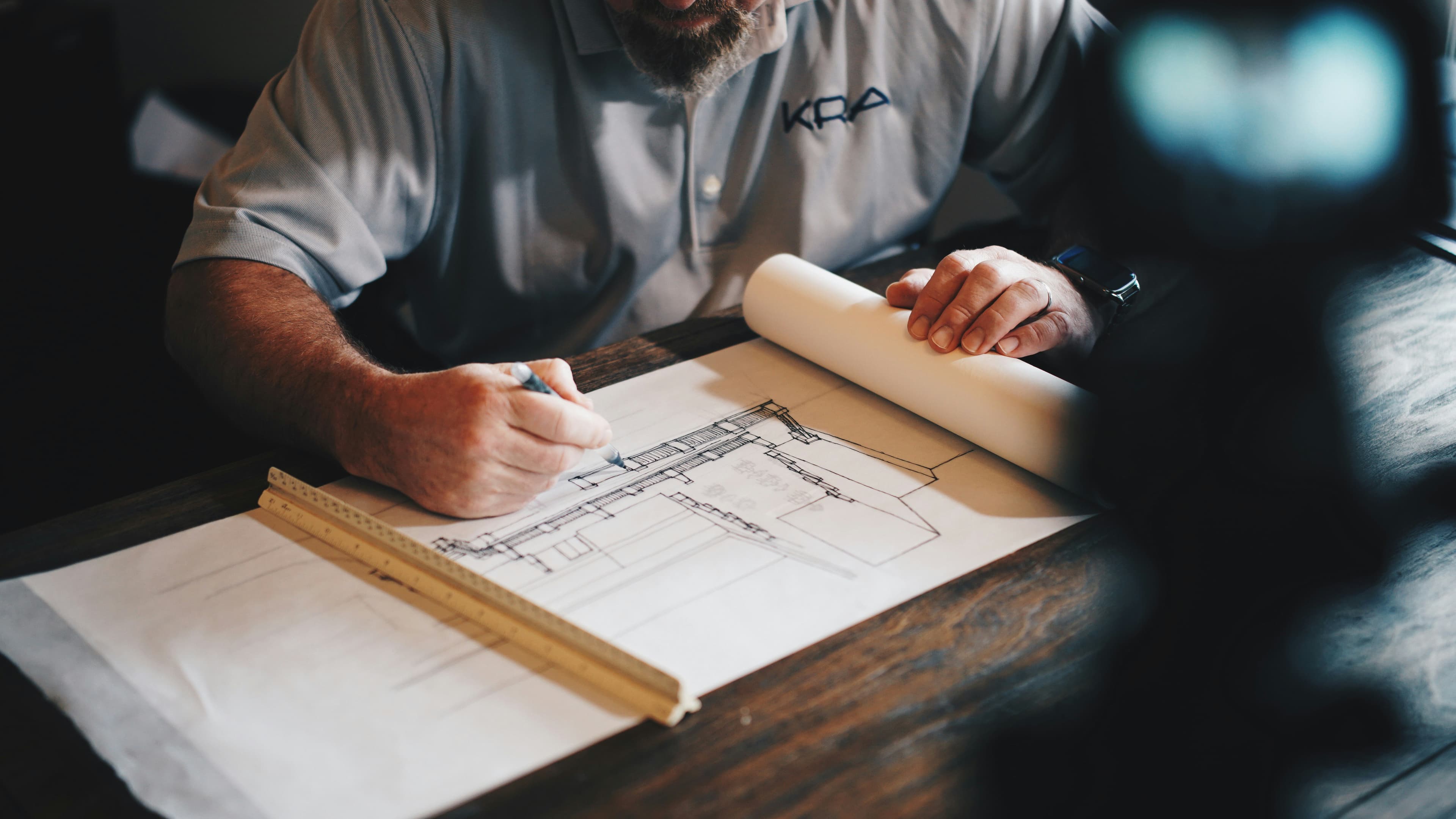 How to Check a Builder's Track Record Before Booking